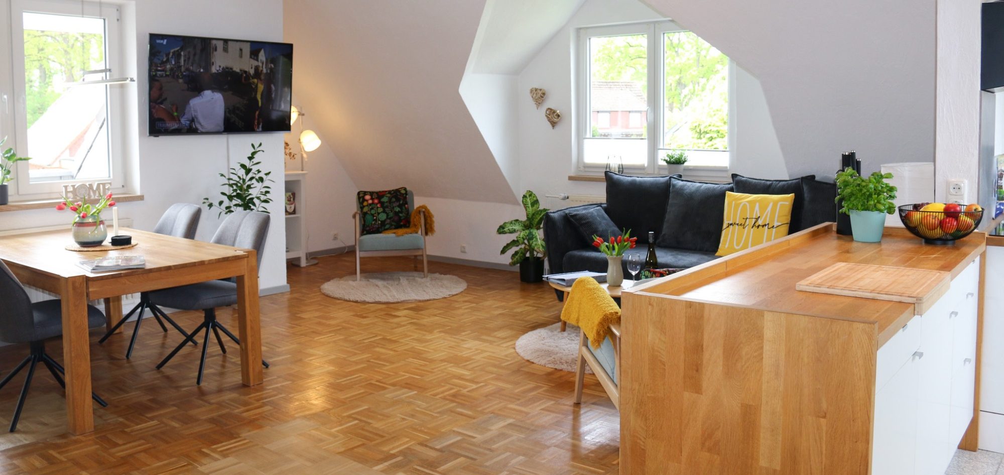 Helle Ferienwohnung mit offener Küche Helle Ferienwohnung mit offener Küche